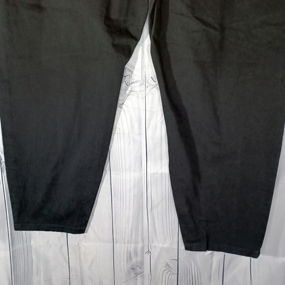 Love Revival Women's Black Pants - Picture 9 of 12